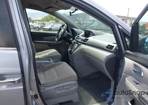 2016 Honda Odyssey Se из США, поврежденный, VIN 5FNRL5H3XGB109720